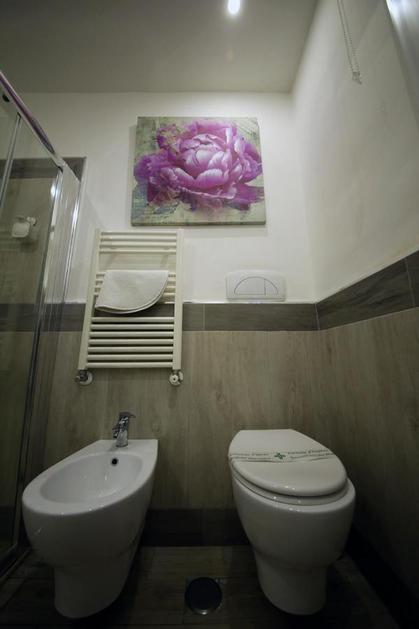 Bed and Breakfast La Piazzetta Бриндизи Экстерьер фото
